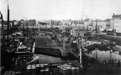 Porte du rivage (Place Sainctelette).JPG